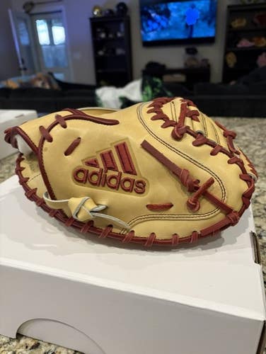 RH Adidas Catcher's Glove 33.5" (New)
