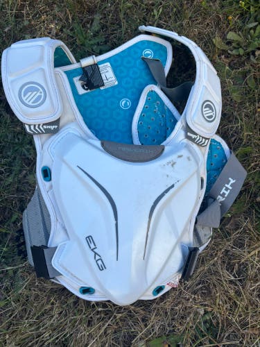 Large Adult Maverik Shift Shoulder Pads (Used)