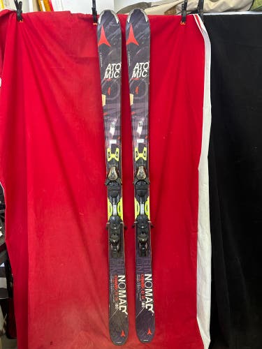 Skis: Atomic 186 cm All Mountain Skis With Bindings (Used)