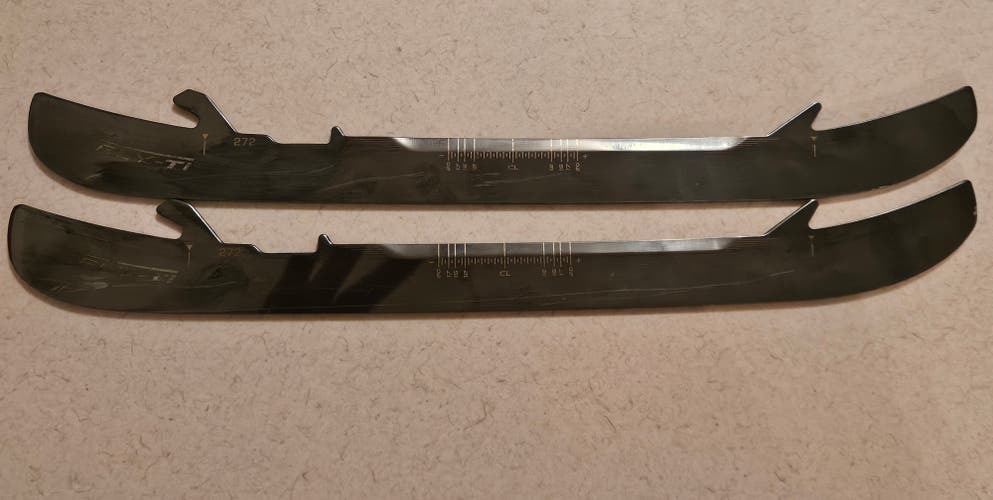 Bauer Fly-Ti 272 mm (Used)