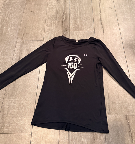 Black Small Women's Under Armour Shirt (Used)