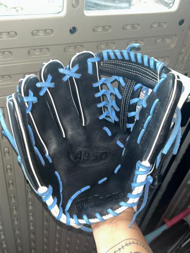 2025 Wilson A950 LH Infield Baseball Glove 11.75" (New)