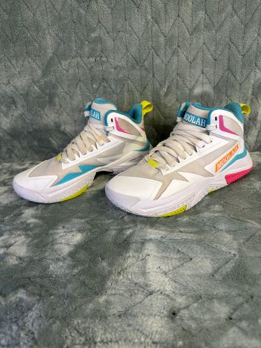 White Women's Size M 6.5 (W 7.5) Other Shoes (Used)