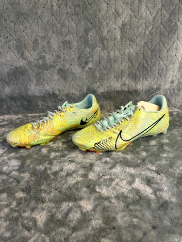 Yellow Men's Size M 7.0 (W 8.0) Nike Air Zoom T90 Supremacy Cleats Molded Cleats (Used)