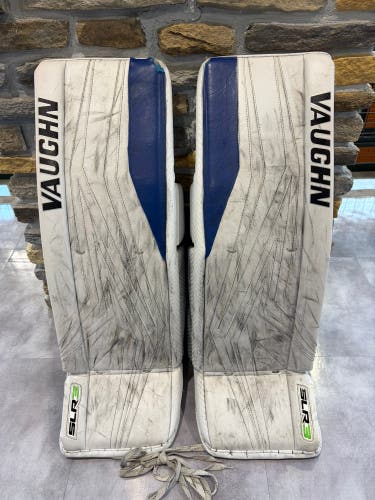White 35" Senior Vaughn SLR3 Pro Carbon Goalie Leg Pads (Used)