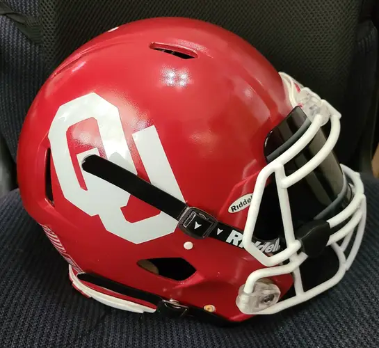Red Adult Medium Riddell Speed Helmet (Used)