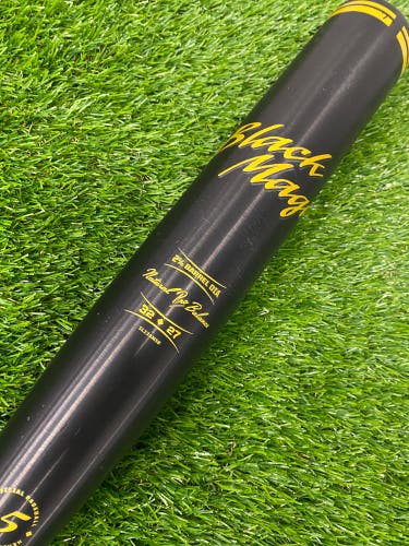 Easton Black Magic (2 5/8") USSSA Bat 2023 (-5)