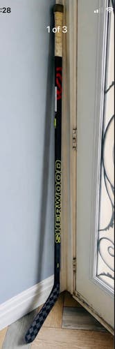 Intermediate Sher-Wood Legend pro Right Handed Hockey Stick P92M 55 Flex (Used)