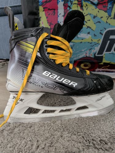 Bauer Vapor Hyperlite 2 Skates Size 9