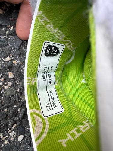 Maverik M6 Lacrosse Gloves (Used)