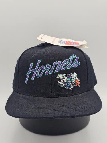 NEW Vintage 1990s Sports Specialties Charlotte Hornets Blackdome Hat Snapback