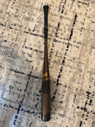 2024 DeMarini Voodoo One Alloy BBCOR Certified Bat (-3) 29 oz 32" (Used)