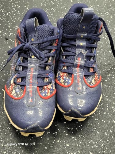 Used Under Armour BH BB/SB Cleats Navy Blue Junior 04.5 11849-S000043103