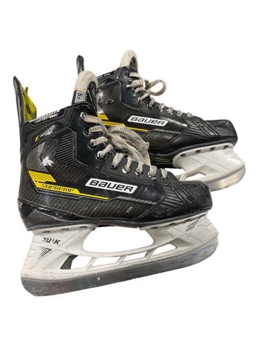 Used Bauer SU Senior Hockey Skate Senior 5.5 11847-S000037287