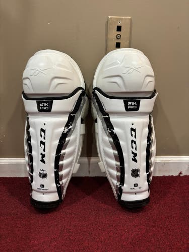 Senior CCM 21K Pro 15" Shin Pads item#21PRO