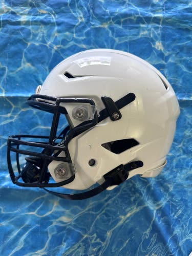 Adult Extra Large Riddell SpeedFlex Helmet (Used)