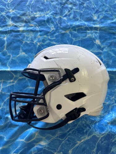 Adult Extra Large Riddell SpeedFlex Helmet (Used)