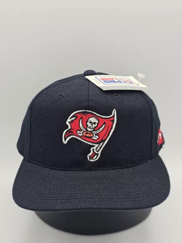 NEW Vintage Tampa Buccaneers Sports Specialties Blackdome Hat Cap Vtg Snapback