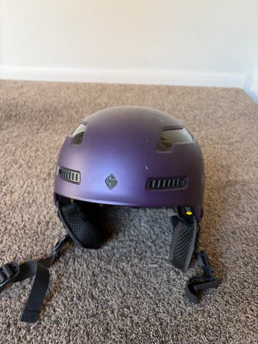 Unisex Medium/Large Sweet Protection Helmet (Used) FIS Legal