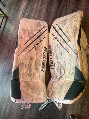 34" Bauer Hyperlite Goalie Leg Pads (Used)