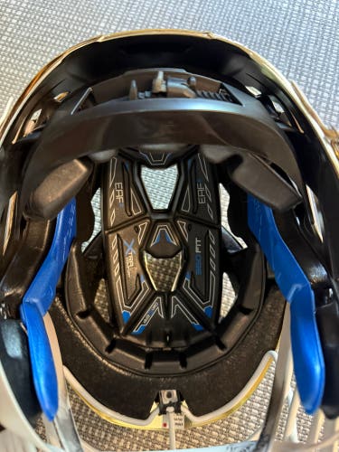 Cascade XRS Helmet (Barely used)