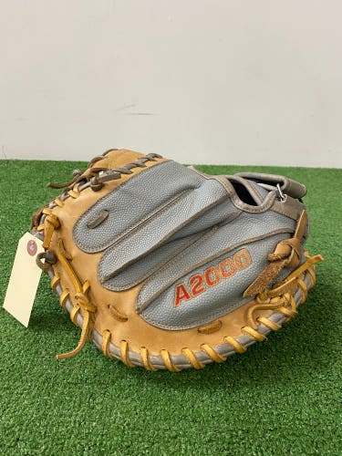 Wilson A2000 RH Catcher's Baseball Glove | 33"