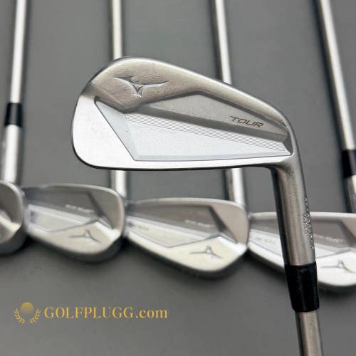 +3/4 Mizuno JPX 919 Tour Iron Set 4-PW / KBS Steel, Extra Stiff (256)