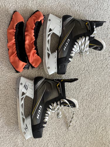 Gray 2018 CCM Tacks 9060 Hockey Skates 10.5 (New)
