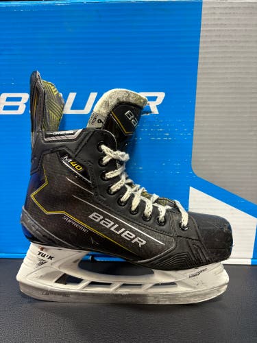2024 Bauer Supreme M40 Hockey Skates 6 (Used)