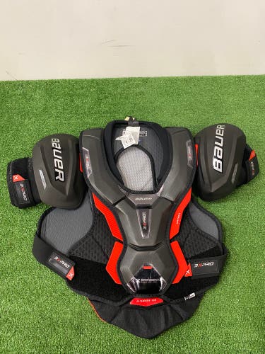 Bauer Vapor 3X Pro Shoulder Pads | Intermediate Size Medium