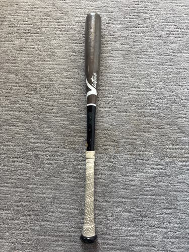 2020 Victus FT23 Maple Bat 19 oz 29" (Used)