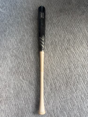 2020 Marucci AM22 Maple Bat 26 oz 31" (Used)