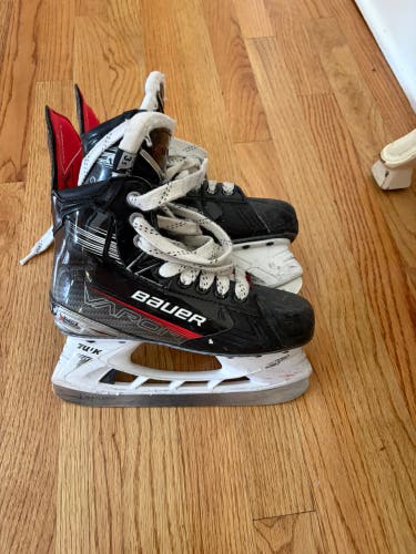 Bauer Vapor XLTX Pro+ Hockey Skates Regular Width Size 3.5 (Used)