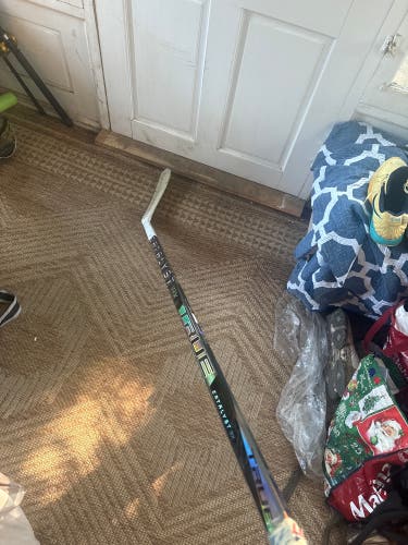 Senior True Catalyst 9x Right Handed Hockey Stick P92 95 Flex Pro Stock (Used)