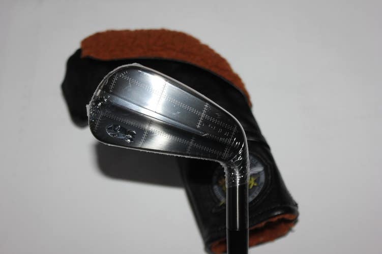 NEW TAYLORMADE 2026 P-UDI BOMBER ONE IRON - EXTRA STIFF