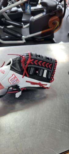 Used Wilson A1000 BB/SB Glove RH Throw None 12 1/4" 11497-C000160635