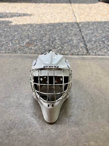 CCM GFL 1.9 Goalie Mask (Senior Small )