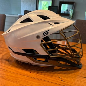 White & Gold Cascade S Helmet (Used)