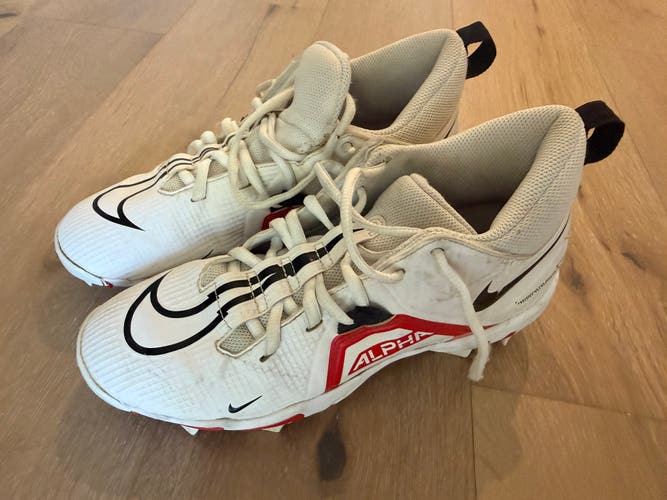 Men's 6.5Y (Big Kids / Youth) Nike Alpha Menace Pro 3 Low Top Molded Cleats (Used)