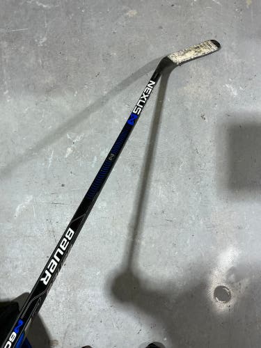 Bauer Nexus 40 Hockey Stick Right Handed P92 40 Flex (Used)