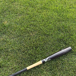 Victus V-Cut Bat (-3) 30 oz 33" (Used)