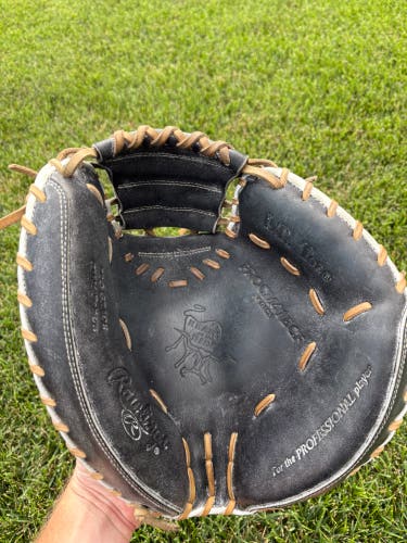 Rawlings Heart of the Hide RH Catcher's Baseball Glove 34" (Used)