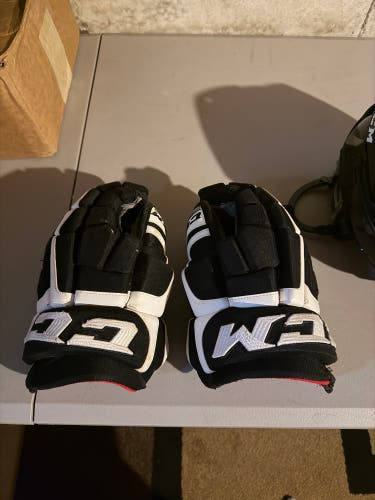 CCM U+ Crazy Light Gloves 13" (Used)
