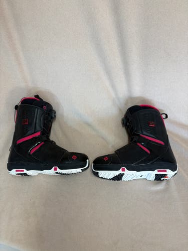 Women's Size M 8.5 (W 9.5) Salomon PEARL BOA Snowboard Boots (Used)