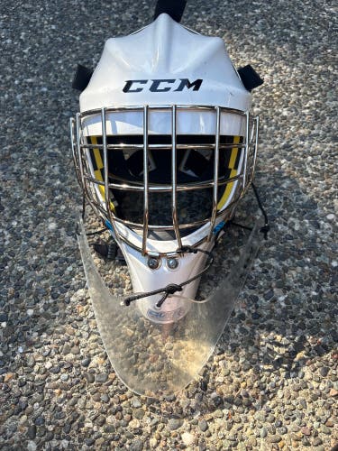 Junior CCM Axis 1.5 Goalie Mask (Used)
