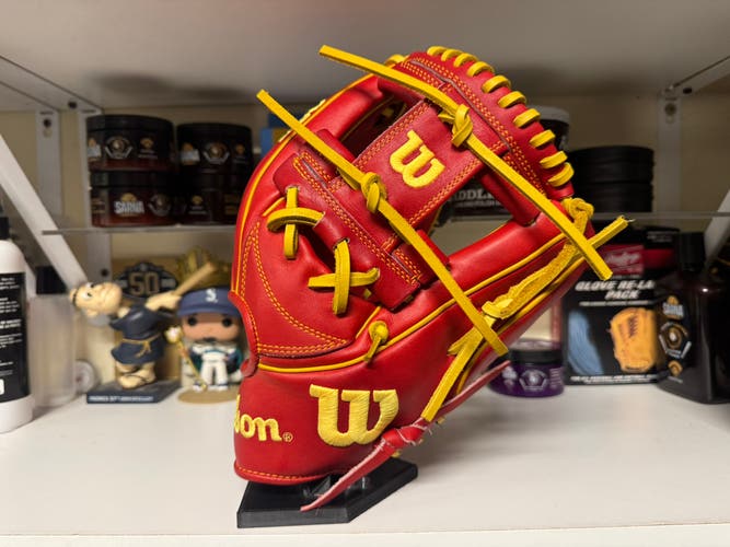 Wilson A2K OA1GM 11.5” RHT