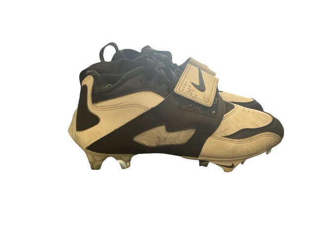 Used Nike Adult FB Cleats Black Senior 7 11859-S000032966