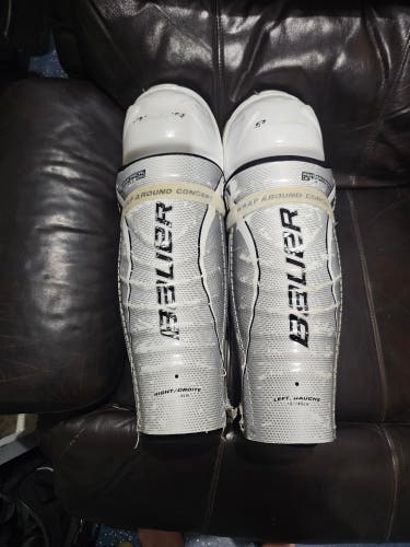 Senior Bauer Pro Series 17" Shin Pads (Used)