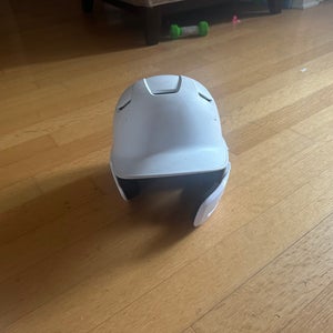 Easton Z5 Batting Helmet (Used)