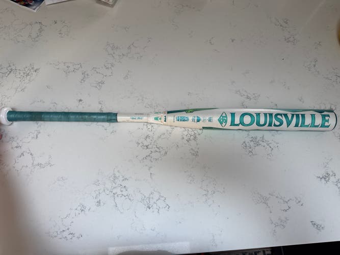 2026 Louisville Slugger Kryo Composite Bat (-11) 22 oz 33" (Used)